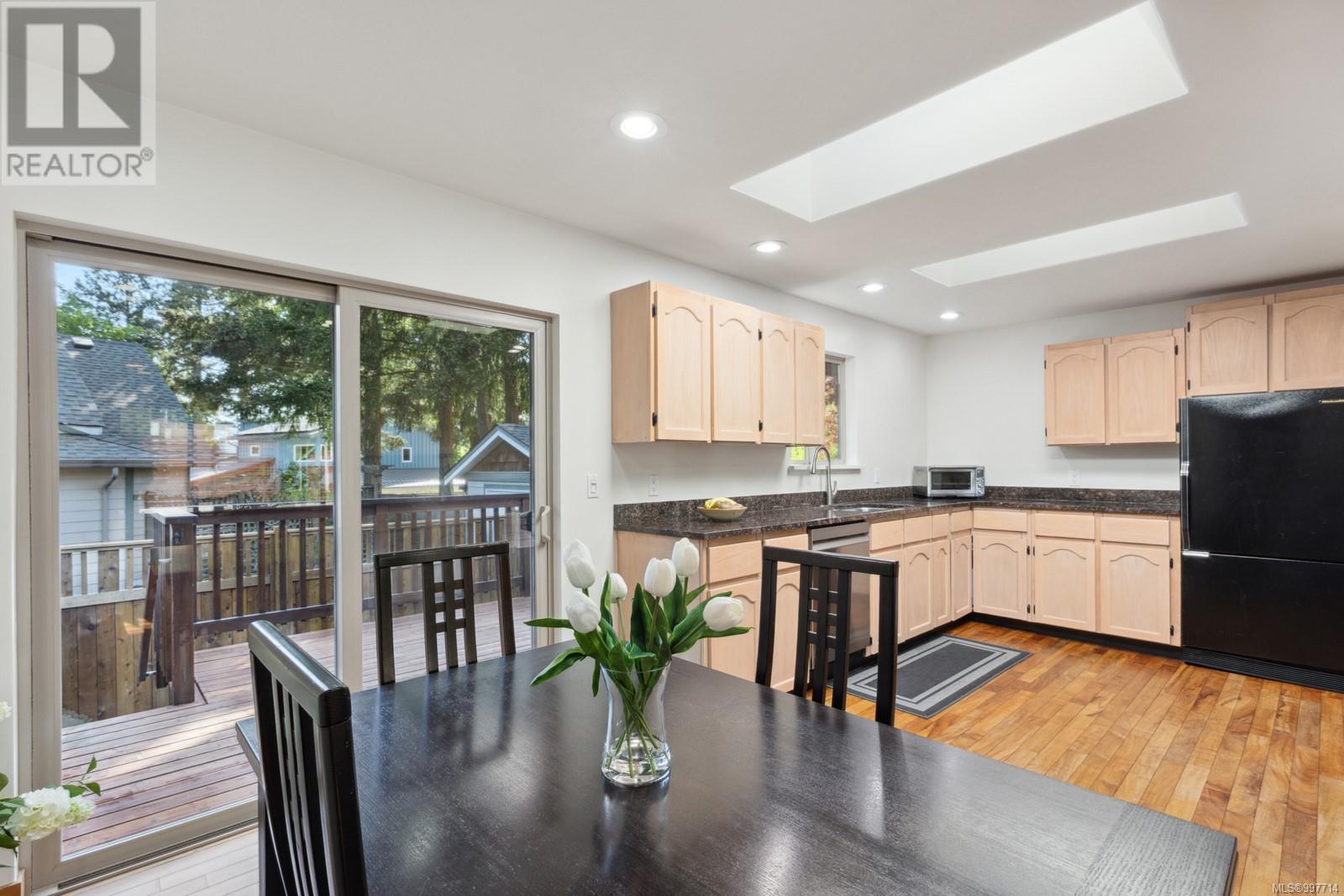 1639 Centennial Ave E, Comox