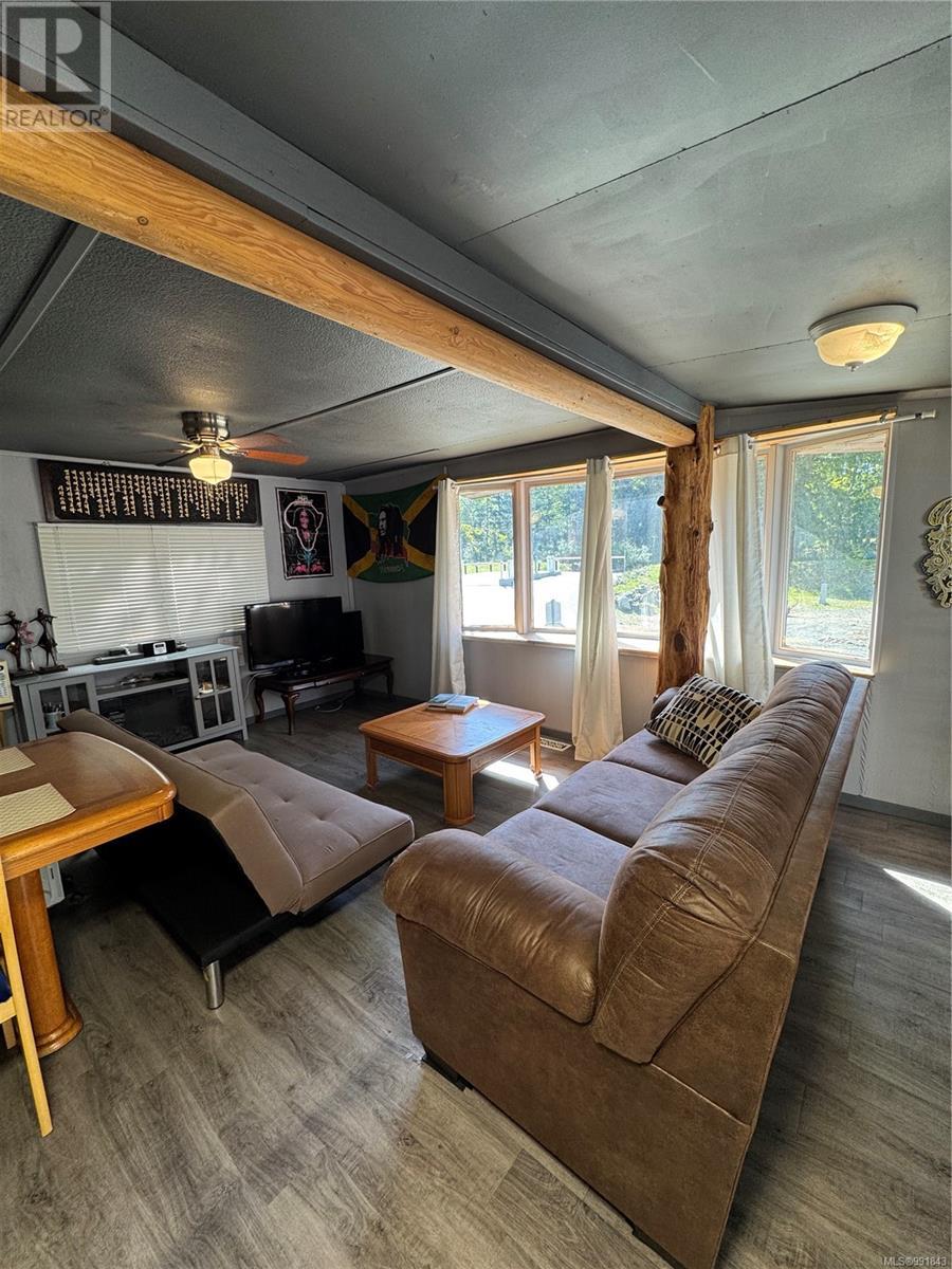 Photo 16 of 204 380 Martindale Rd, Parksville BC