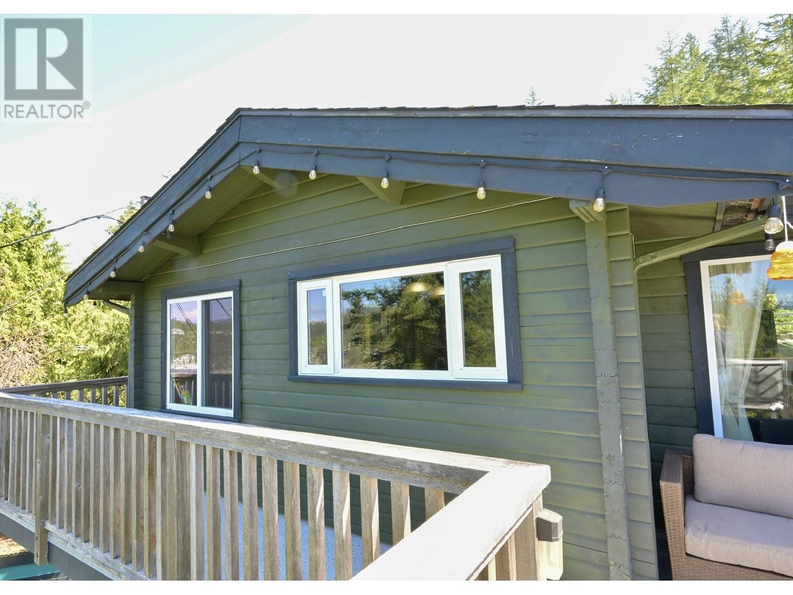 4184 FRANCIS PENINSULA ROAD, Pender Harbour