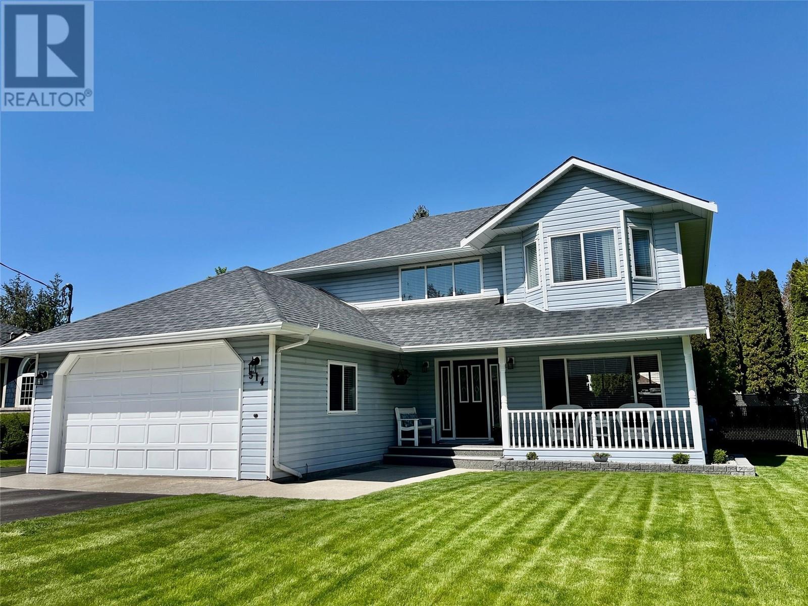 Photo 51 of 514 Forest Park Street, Sicamous BC