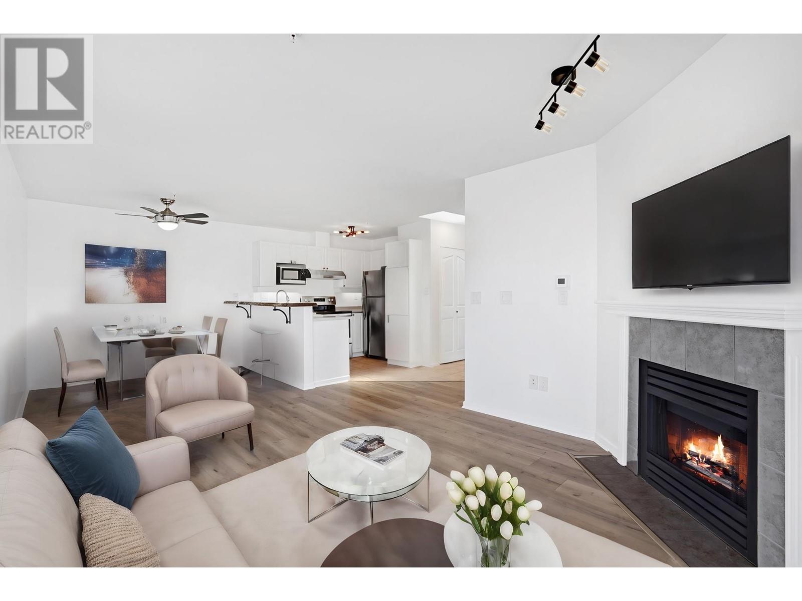 402 1618 GRANT AVENUE, Port Coquitlam real estate listing R2998690