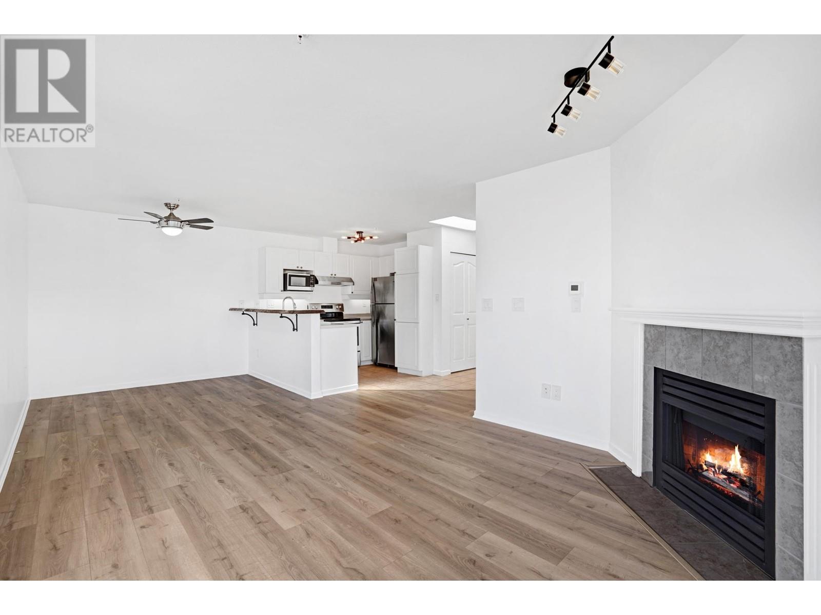 402 1618 GRANT AVENUE, Port Coquitlam real estate listing R2998690