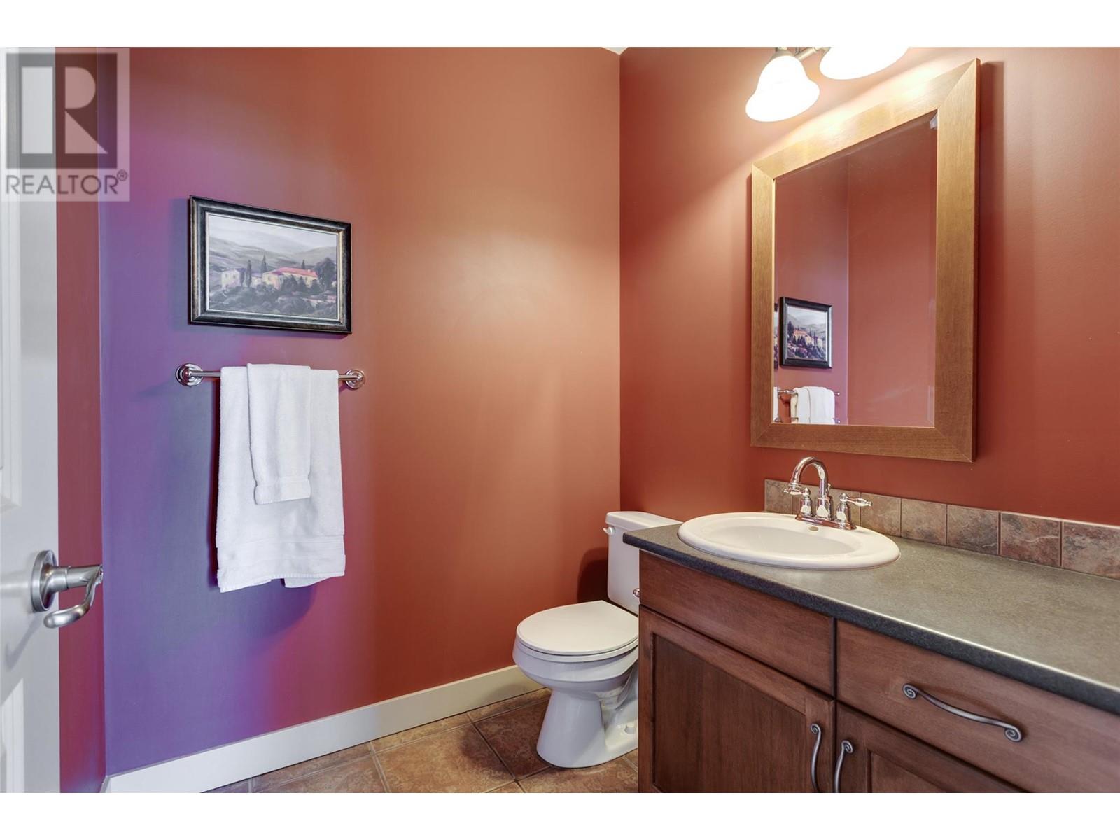124 1795 Country Club Drive, Kelowna