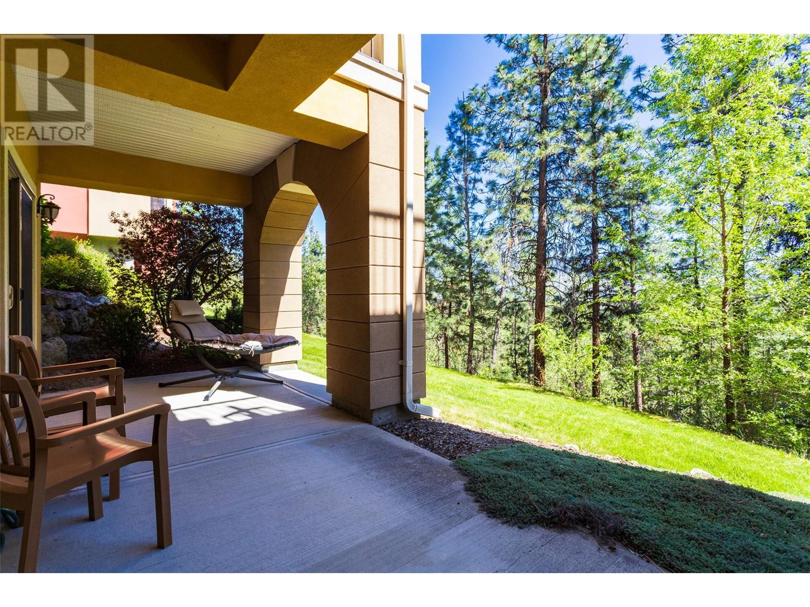 124 1795 Country Club Drive, Kelowna