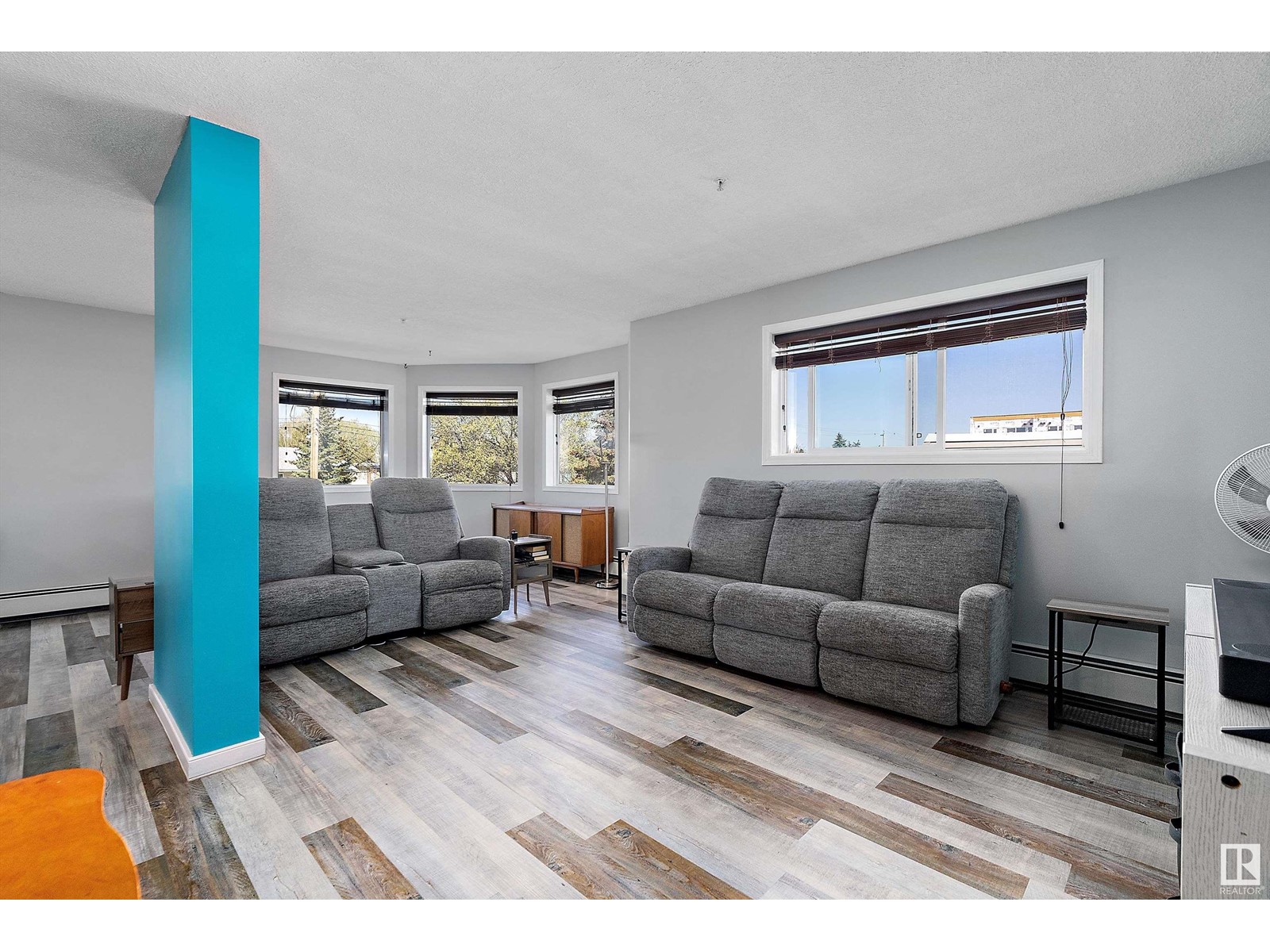 #303 11408 108 AV NW, Edmonton
