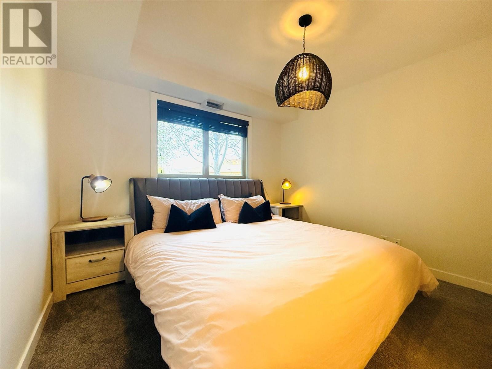 205 Third Avenue Unit# 2102, Invermere