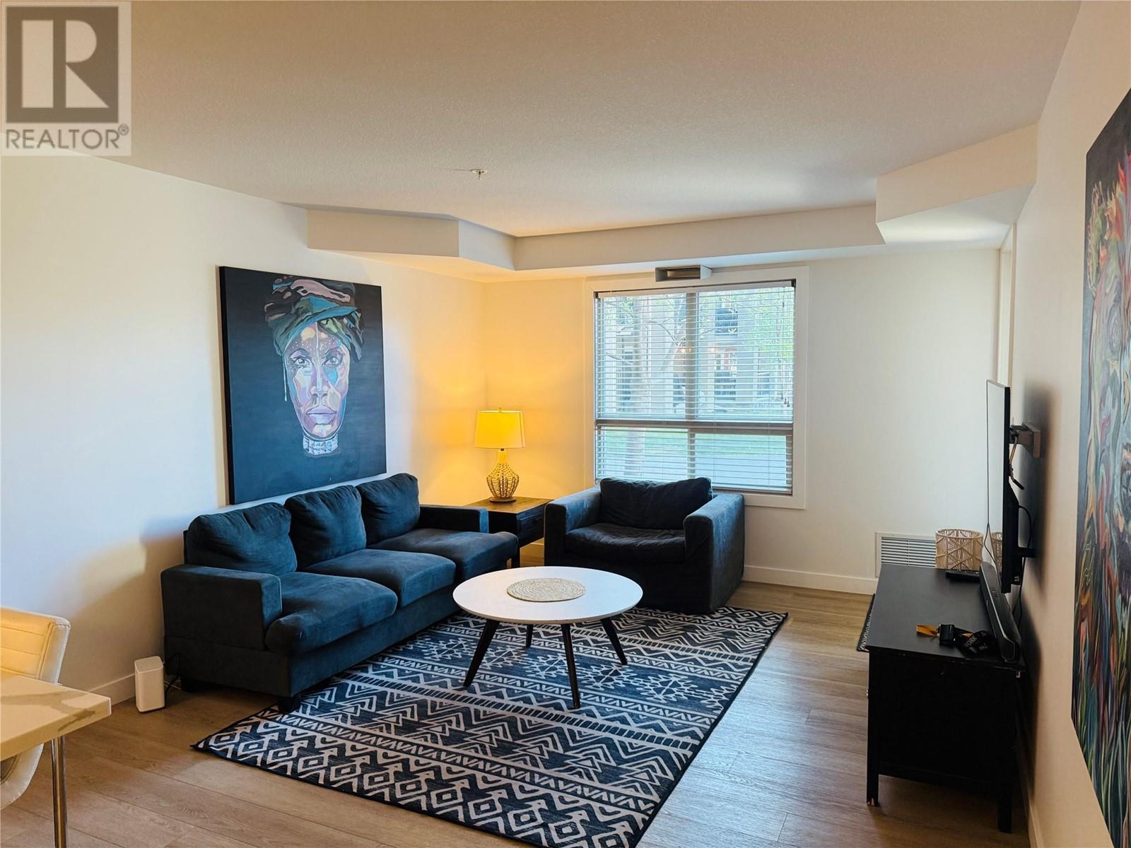 205 Third Avenue Unit# 2102, Invermere
