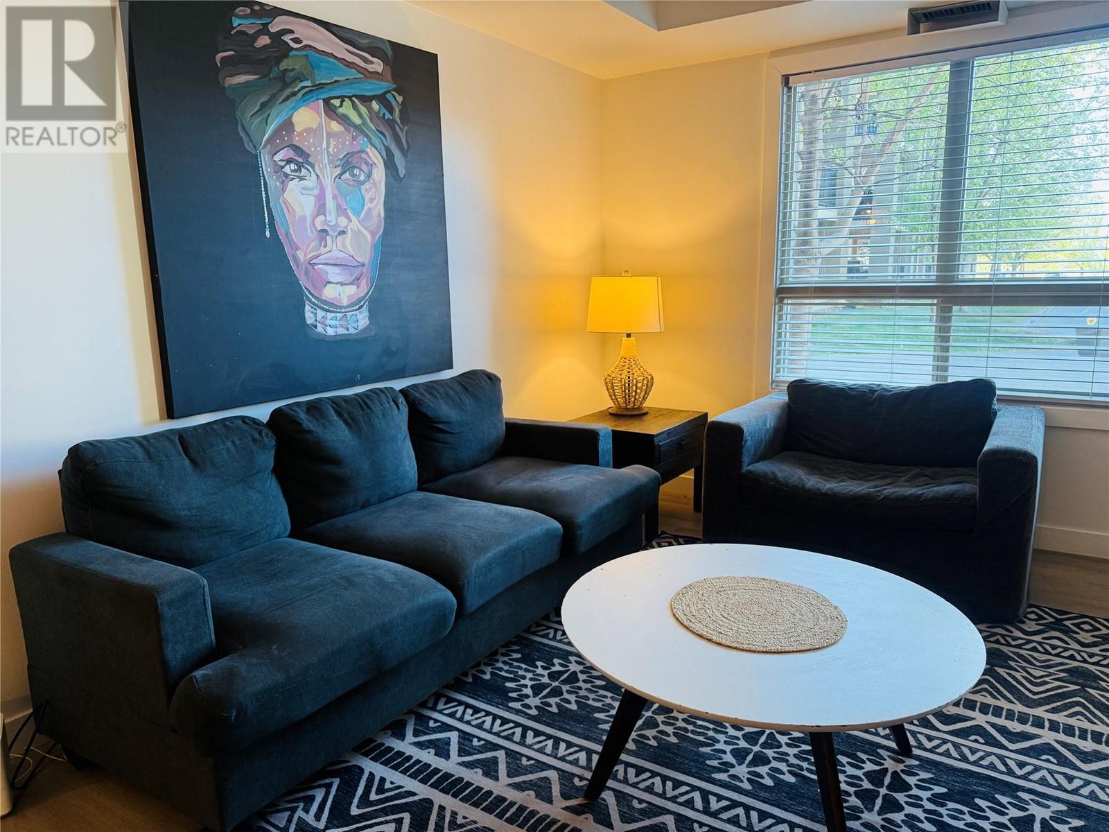 205 Third Avenue Unit# 2102, Invermere