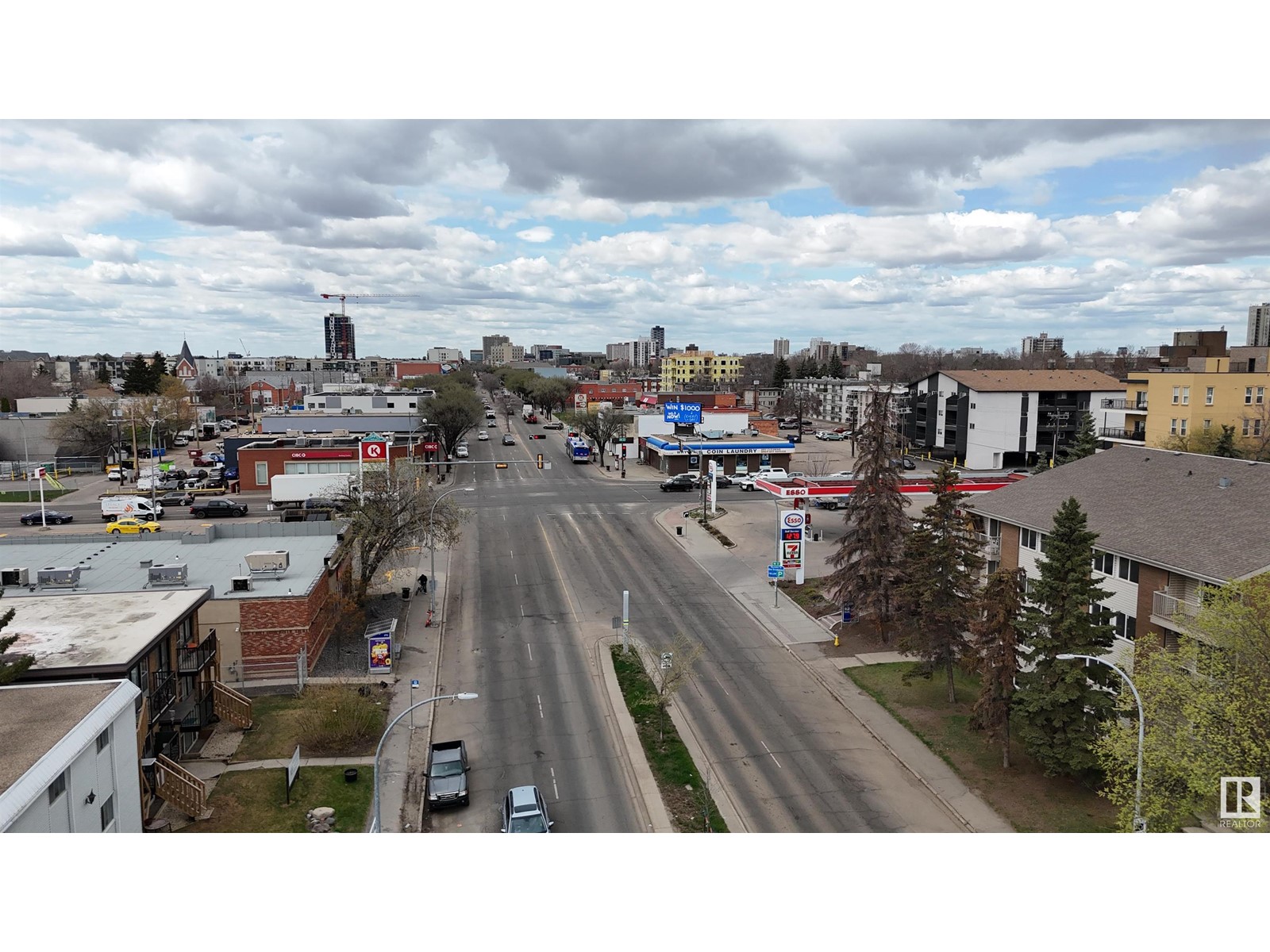 Photo 4 of 4 9835 82 Av Nw, Edmonton AB