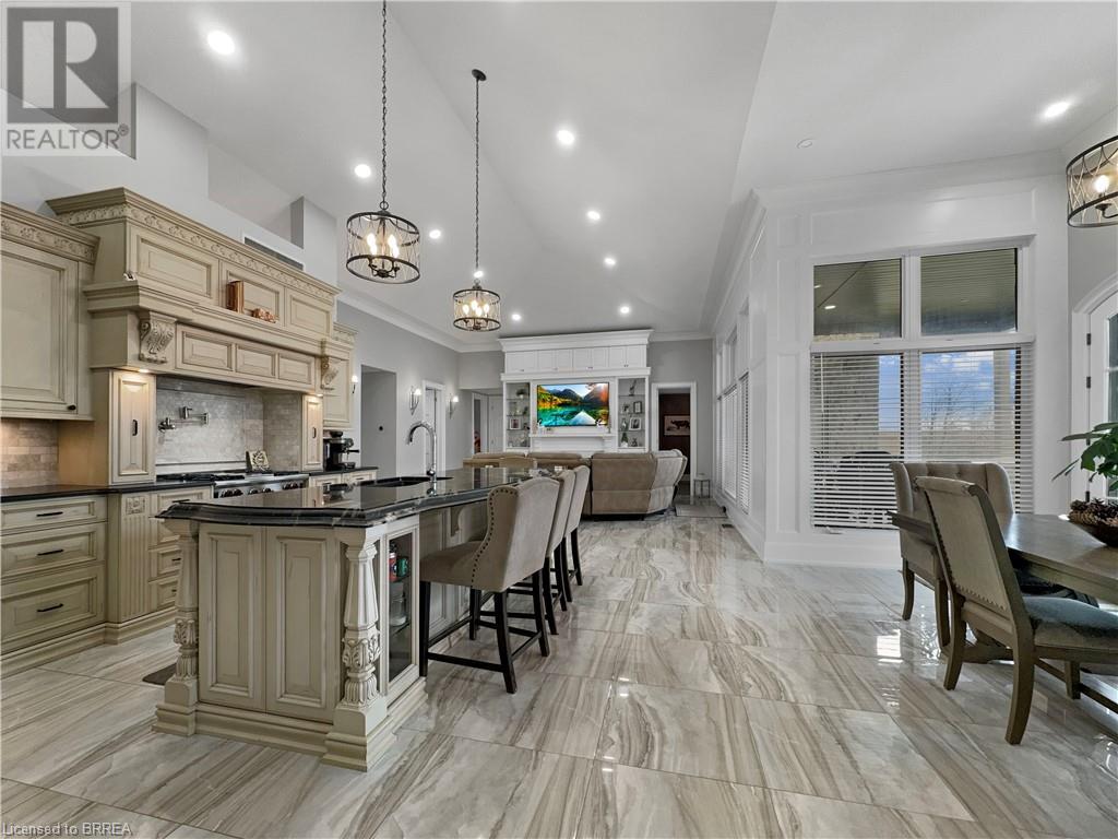 Photo 11 of 18 Harper Boulevard, Brantford ON