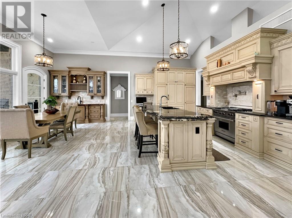 Photo 12 of 18 Harper Boulevard, Brantford ON