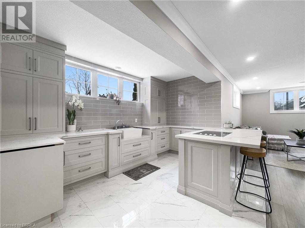 Photo 29 of 18 Harper Boulevard, Brantford ON