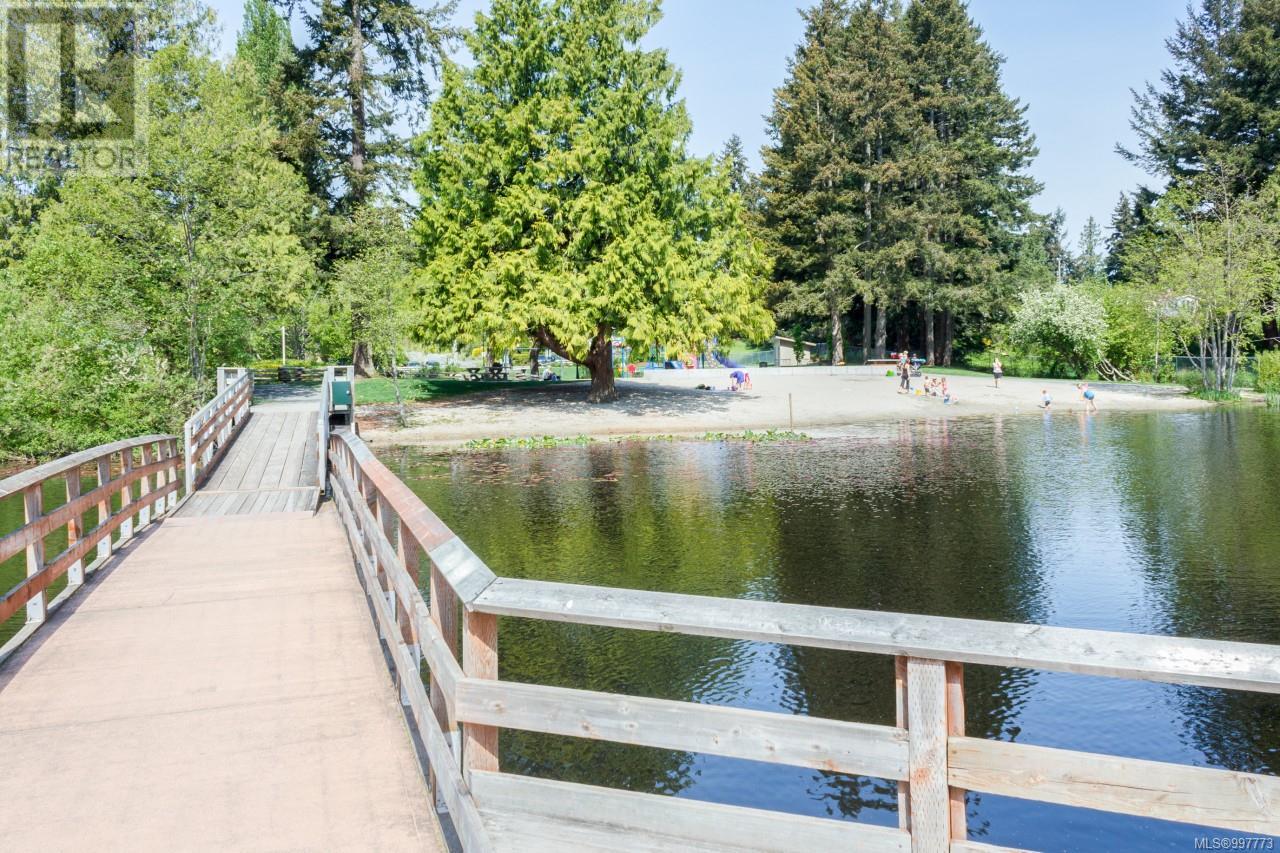 3160 Glen Lake Rd - 11