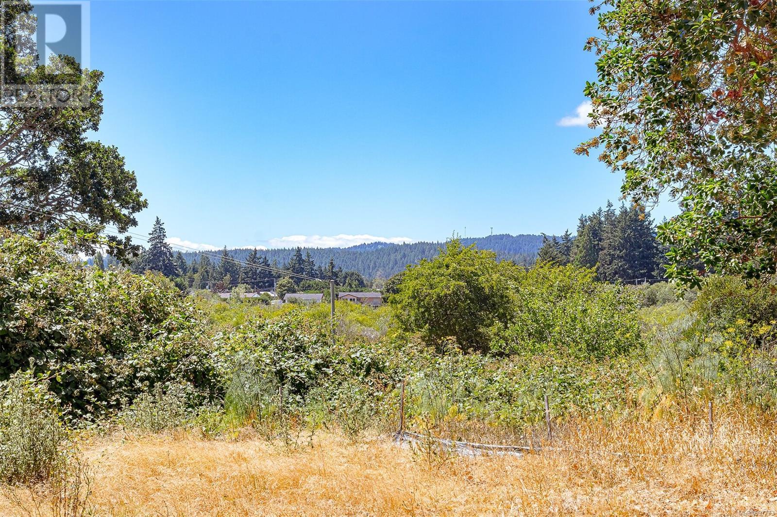 3160 Glen Lake Rd, Langford real estate listing 997773