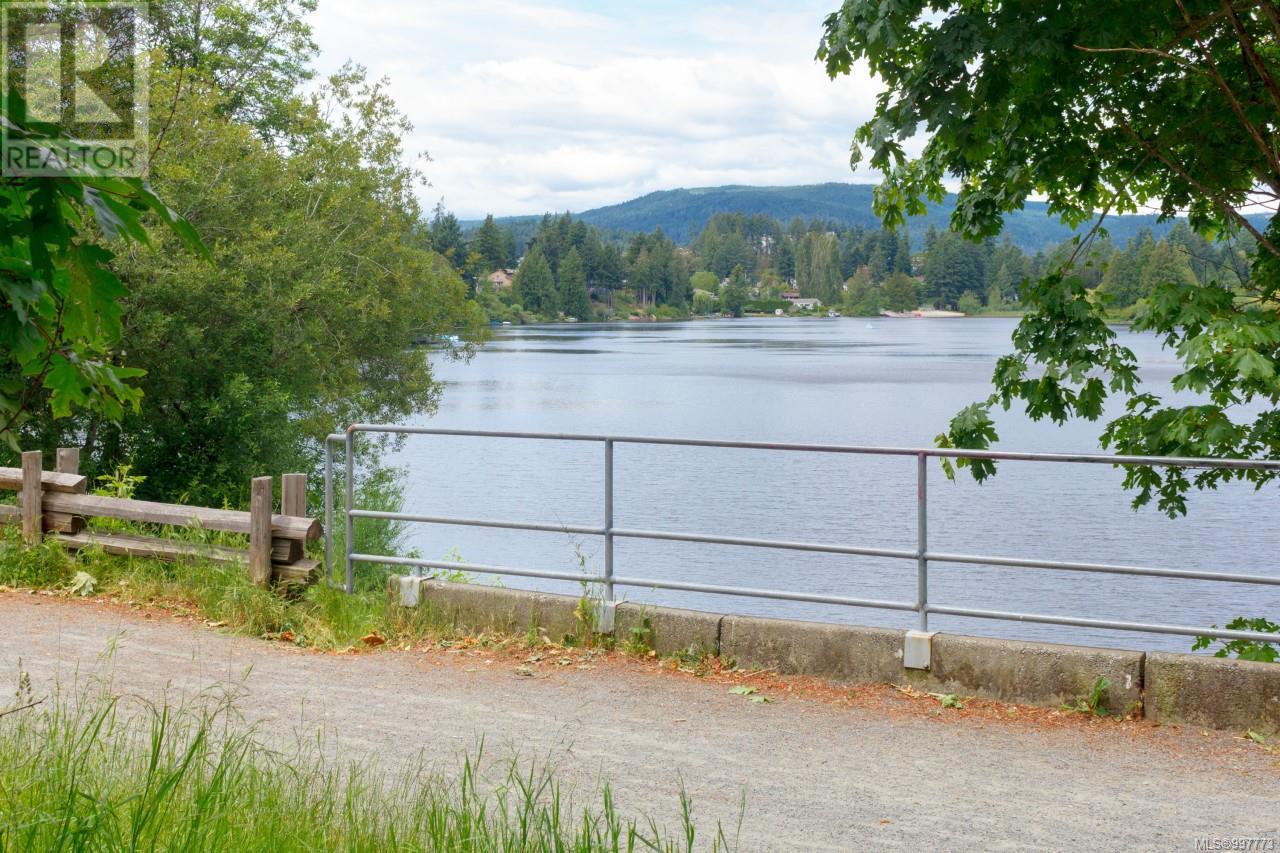 3160 Glen Lake Rd - 14