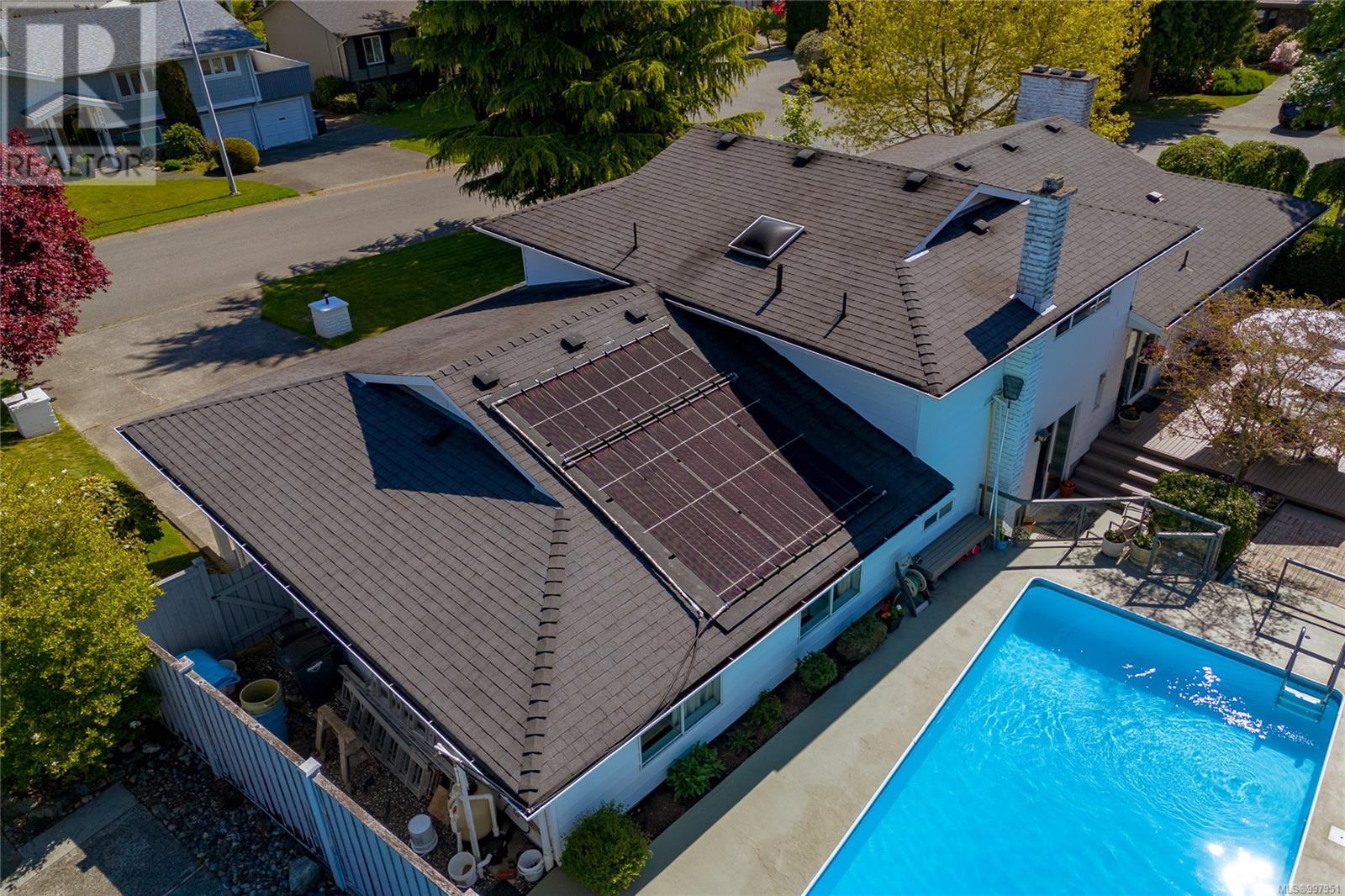 2295 GREENLANDS RD - Image 39