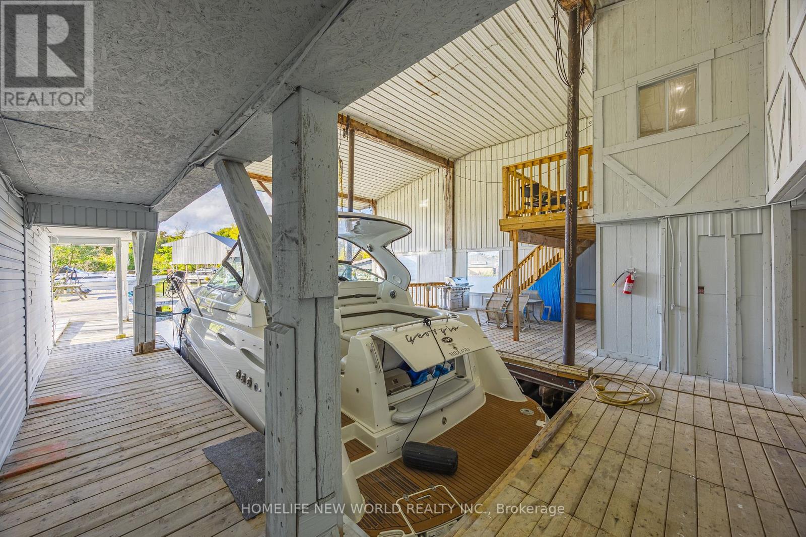 Photo 4 of 12 Mac Avenue, Georgina ON