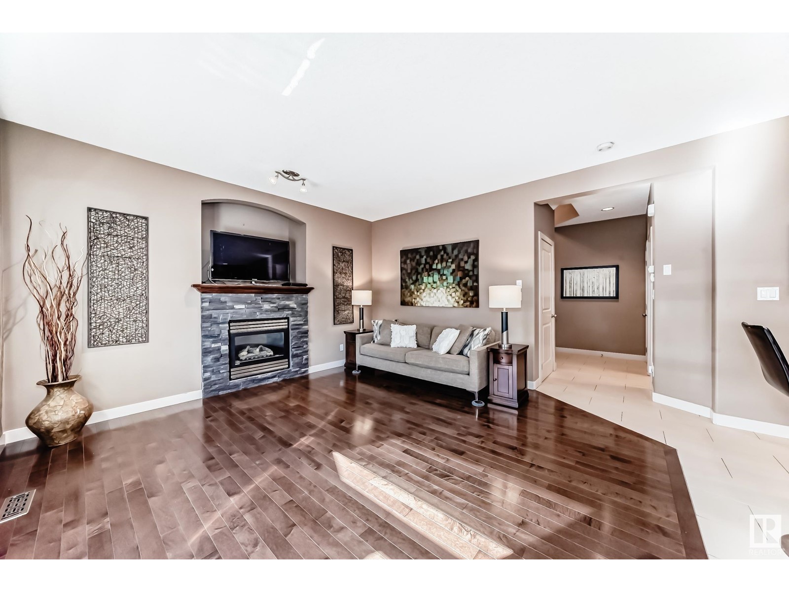 207 SECORD DR NW NW, Edmonton