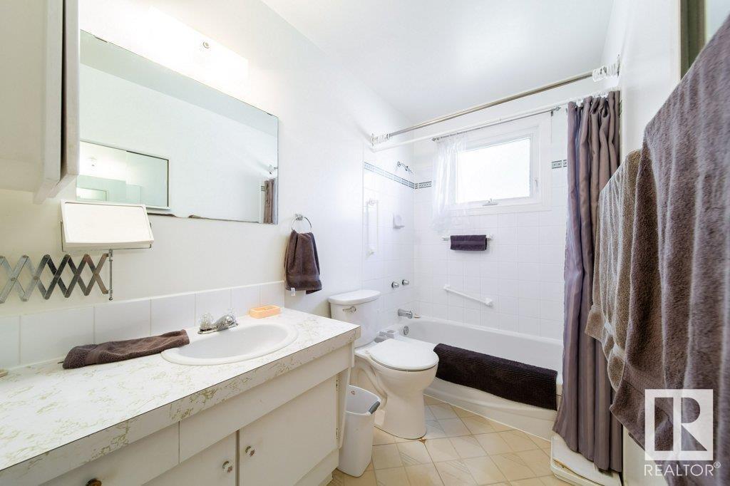 4112 SOUTH PARK DR, Leduc