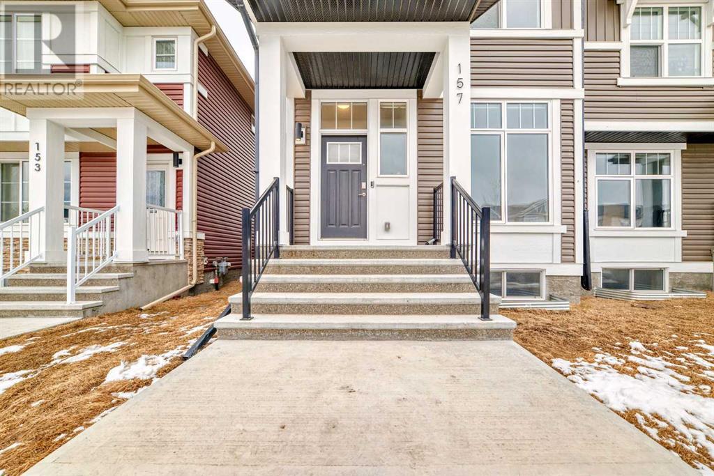 Single Family House for Sale in  Ambleton Drive NW Moraine Calgary 