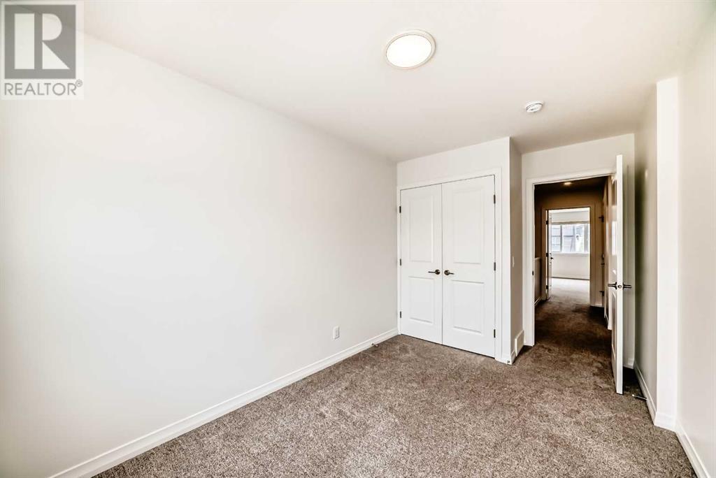 Single Family House for Sale in  Ambleton Drive NW Moraine Calgary 