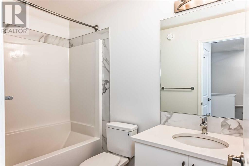 Single Family House for Sale in  Ambleton Drive NW Moraine Calgary 