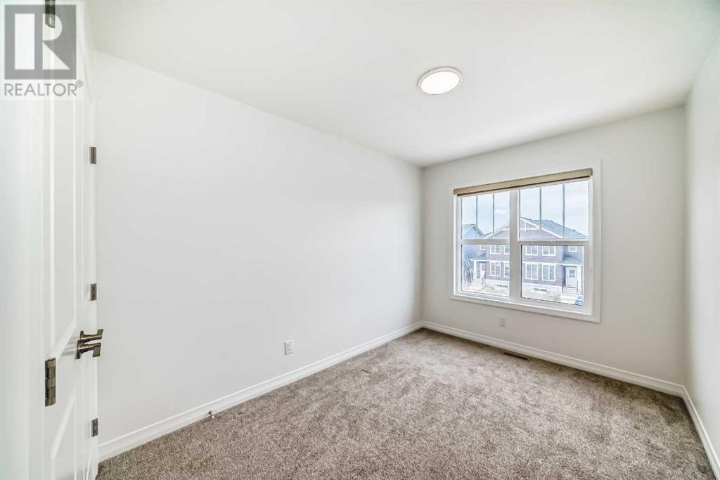 Single Family House for Sale in  Ambleton Drive NW Moraine Calgary 