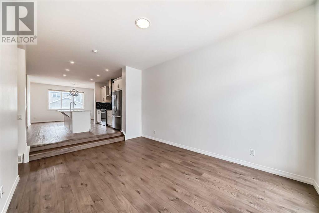 Single Family House for Sale in  Ambleton Drive NW Moraine Calgary 