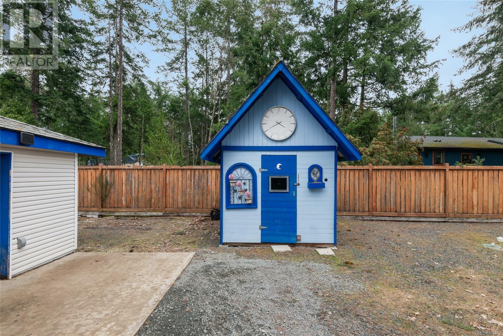 Photo 66 of 1335 Meadowood Way, Qualicum Beach BC