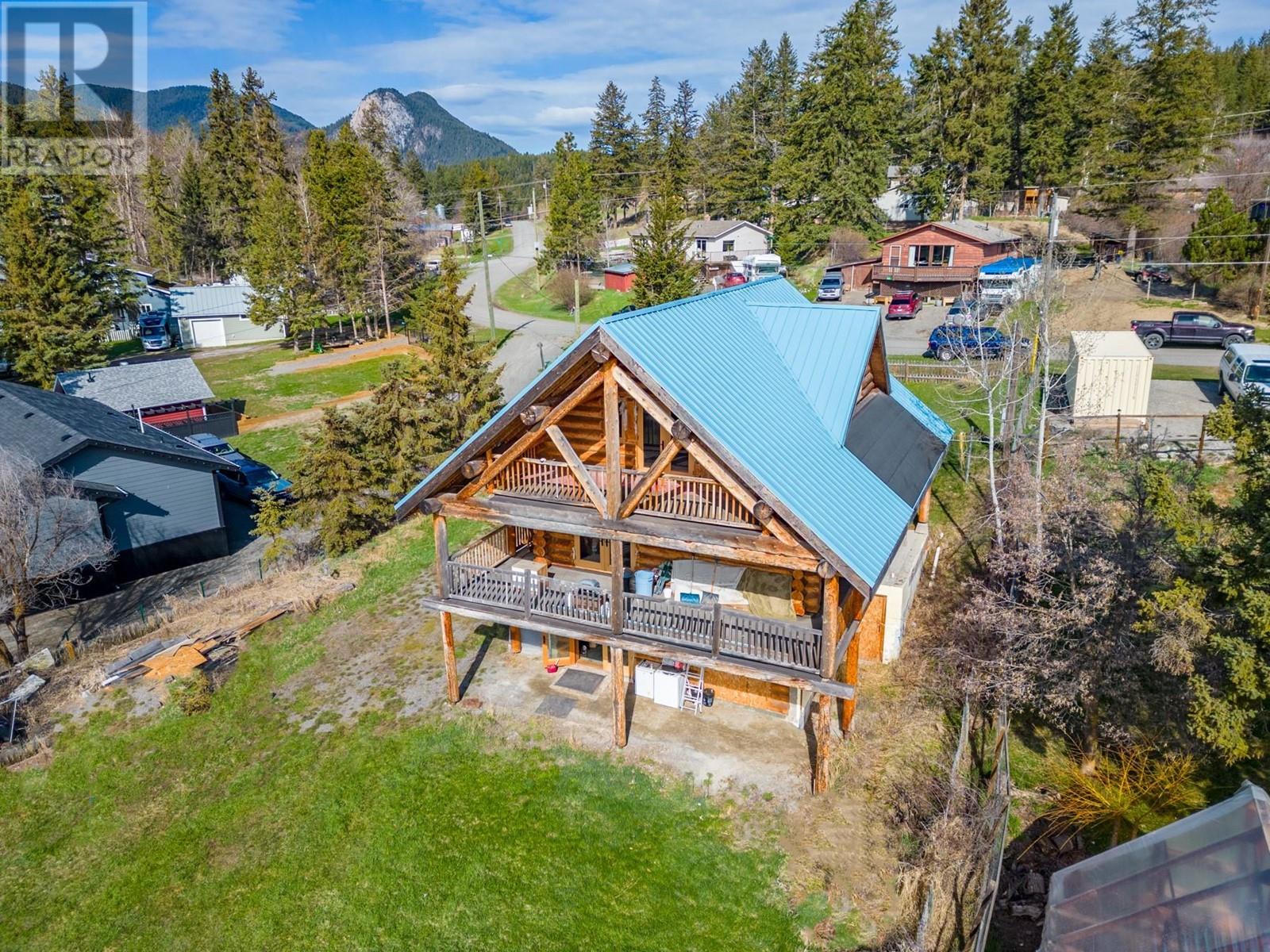 3028 MCCREIGHT Road, Kamloops