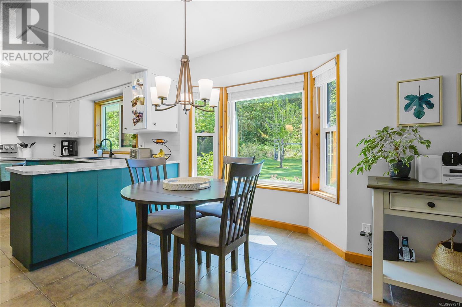 Photo 19 of 4299 Entrance Ave, Ladysmith BC