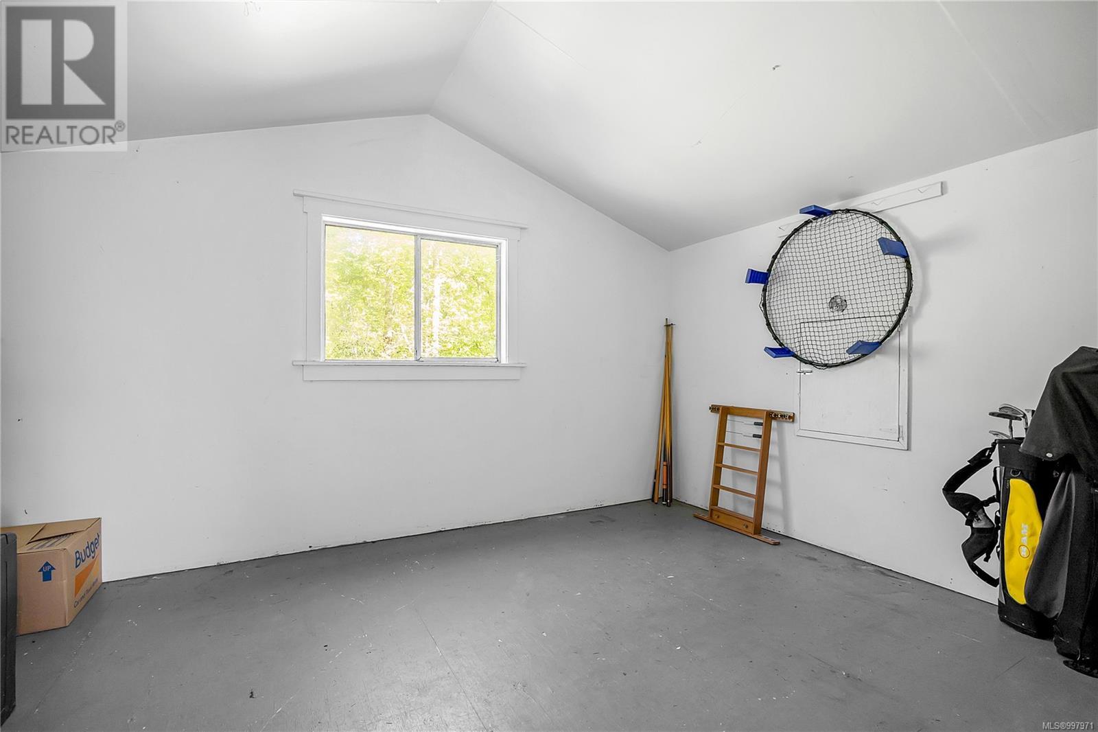 Photo 72 of 4299 Entrance Ave, Ladysmith BC