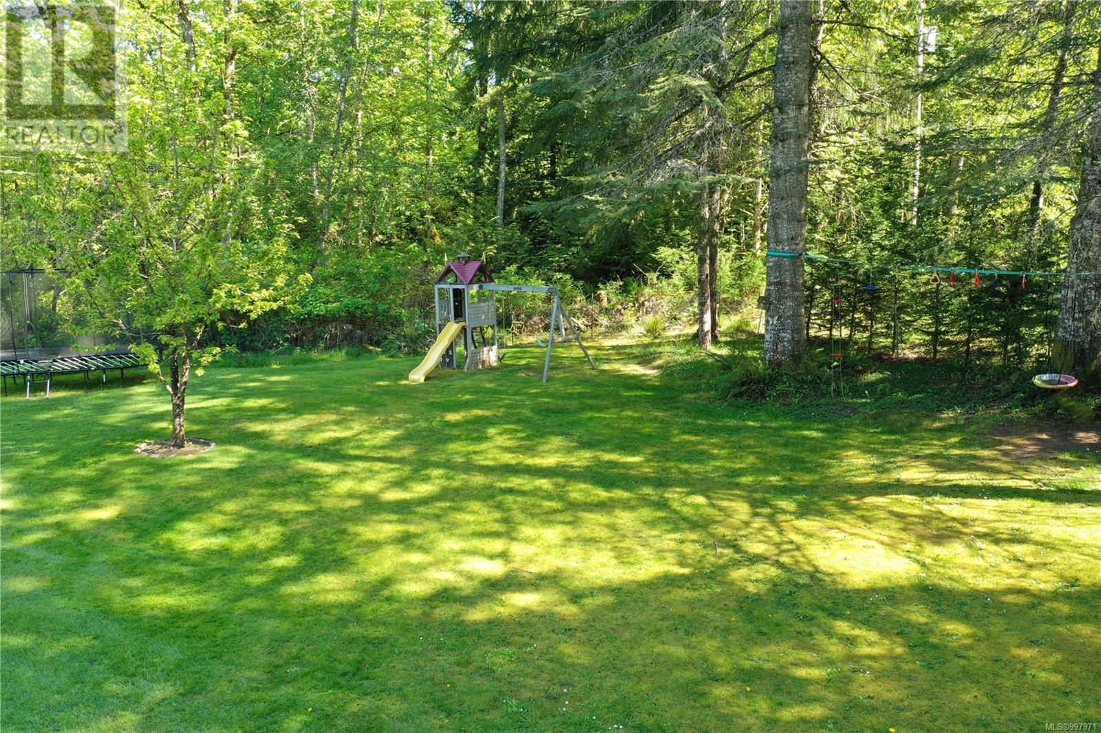Photo 85 of 4299 Entrance Ave, Ladysmith BC