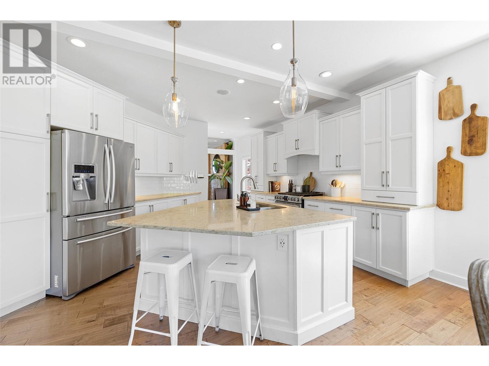 1185 Peak Point Drive, West Kelowna