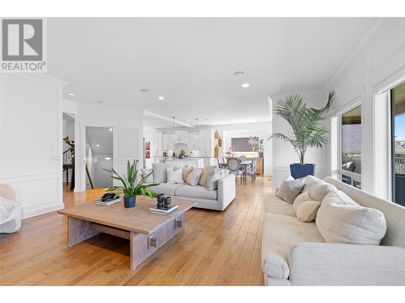  1185 Peak Point Drive, West Kelowna