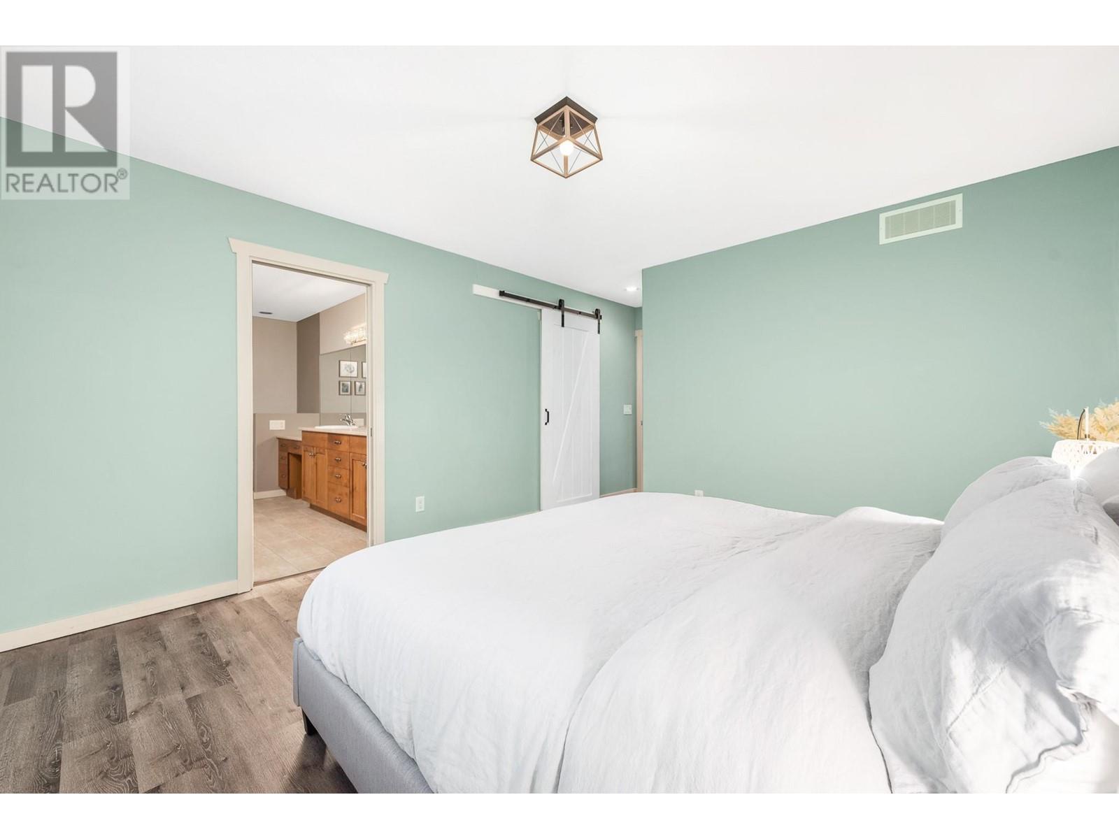4979 Windsong Crescent, Kelowna