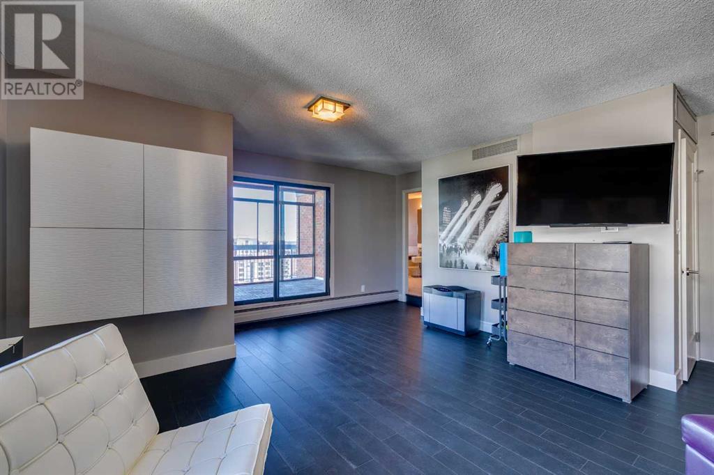 Single Family House for Sale in    Avenue SW Beltline Calgary 