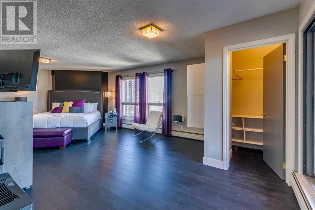 Single Family House for Sale in    Avenue SW Beltline Calgary 