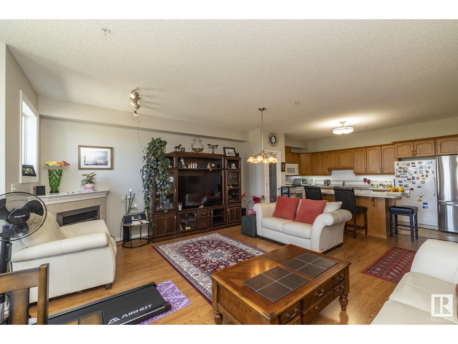 #401 12111 51 AV NW, Edmonton