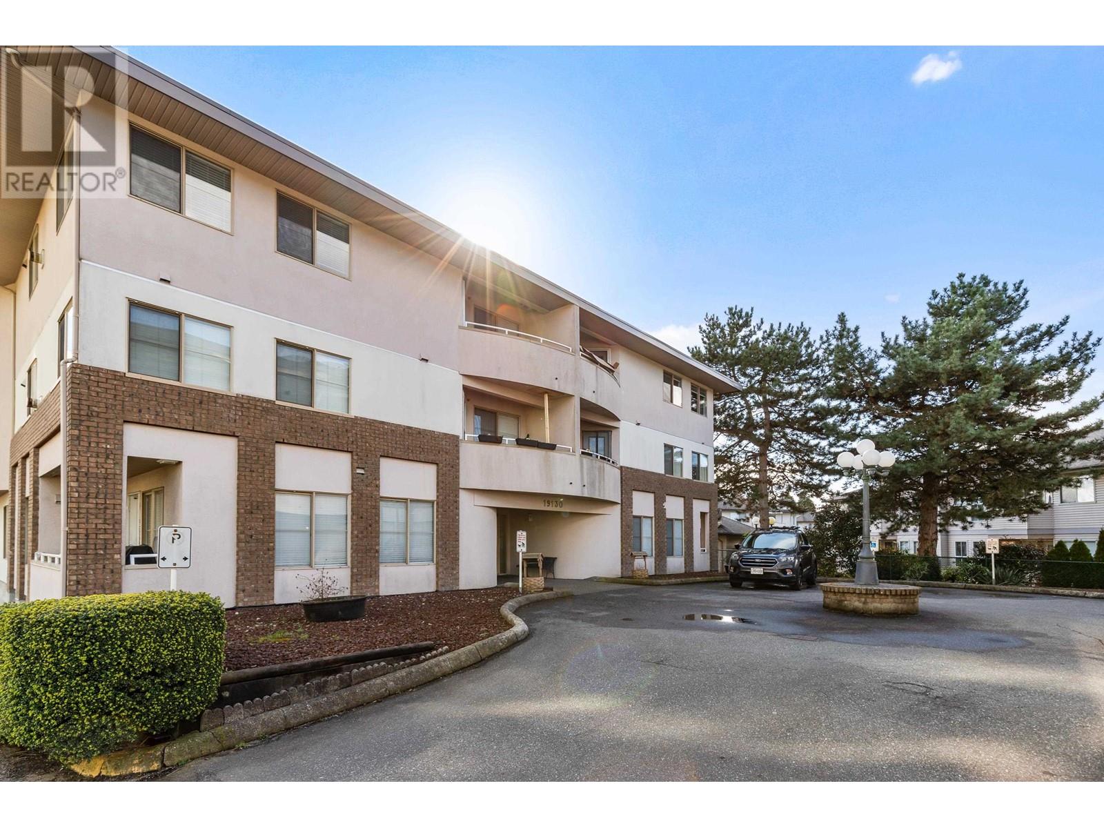 303 19130 FORD ROAD, Pitt Meadows real estate listing for sale