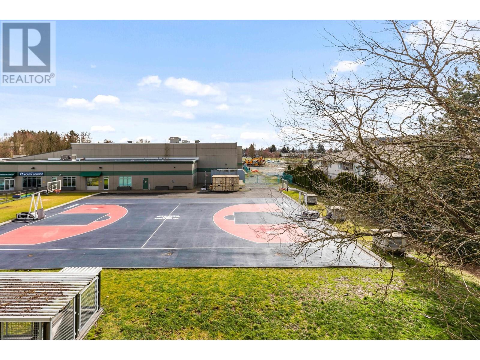 303 19130 FORD ROAD, Pitt Meadows
