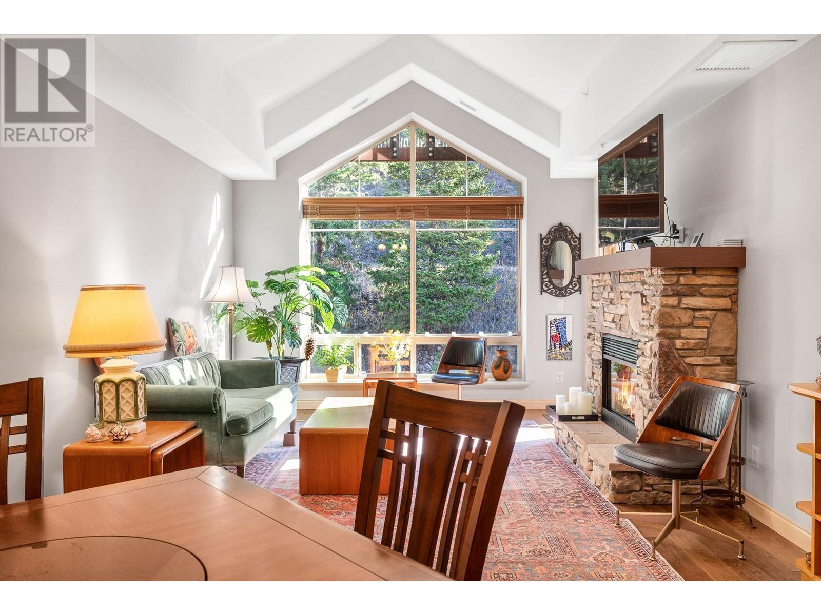 305 2780 Auburn Road, West Kelowna