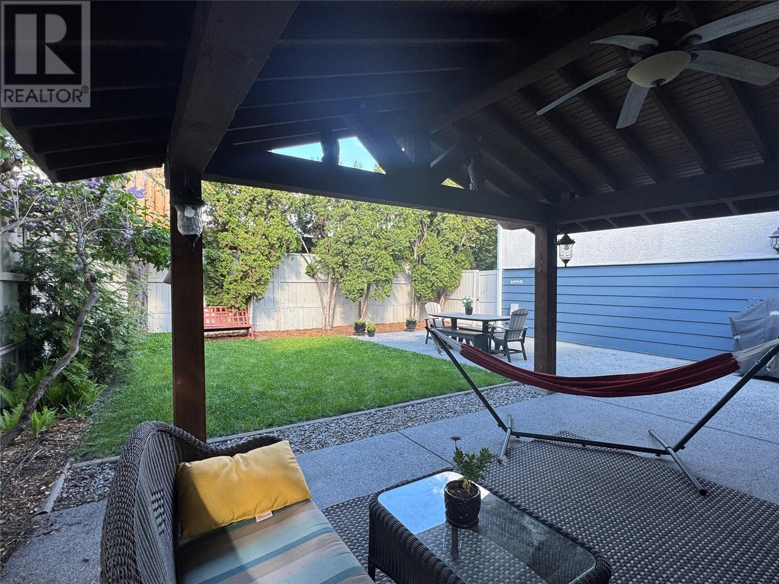  1927 Knox Crescent, Kelowna