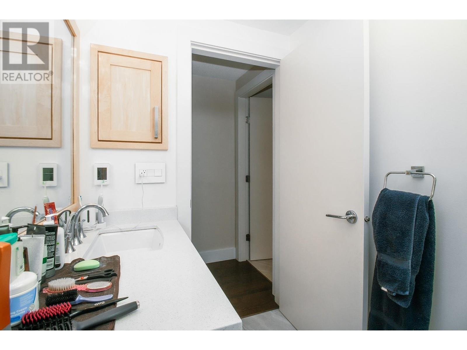 1061 EDGEWATER CRESCENT, Squamish real estate listing R2993743
