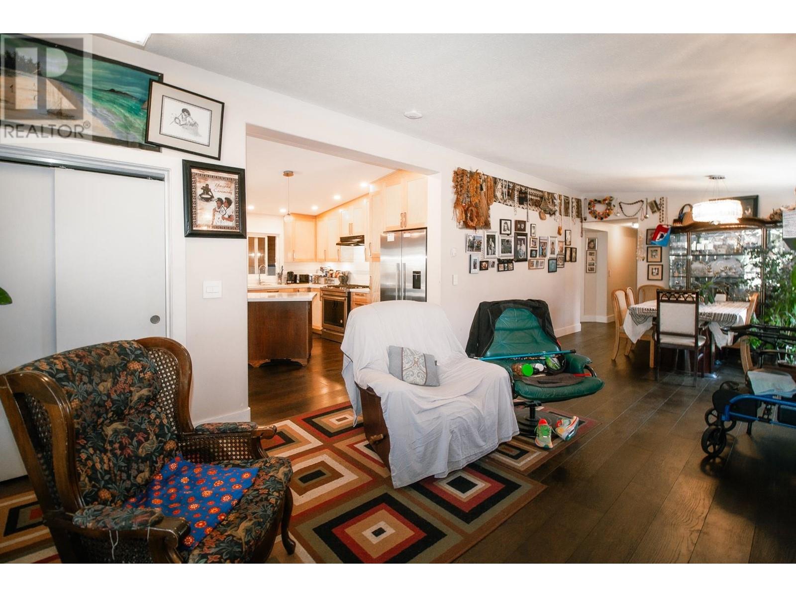 1061 EDGEWATER CRESCENT, Squamish real estate listing R2993743