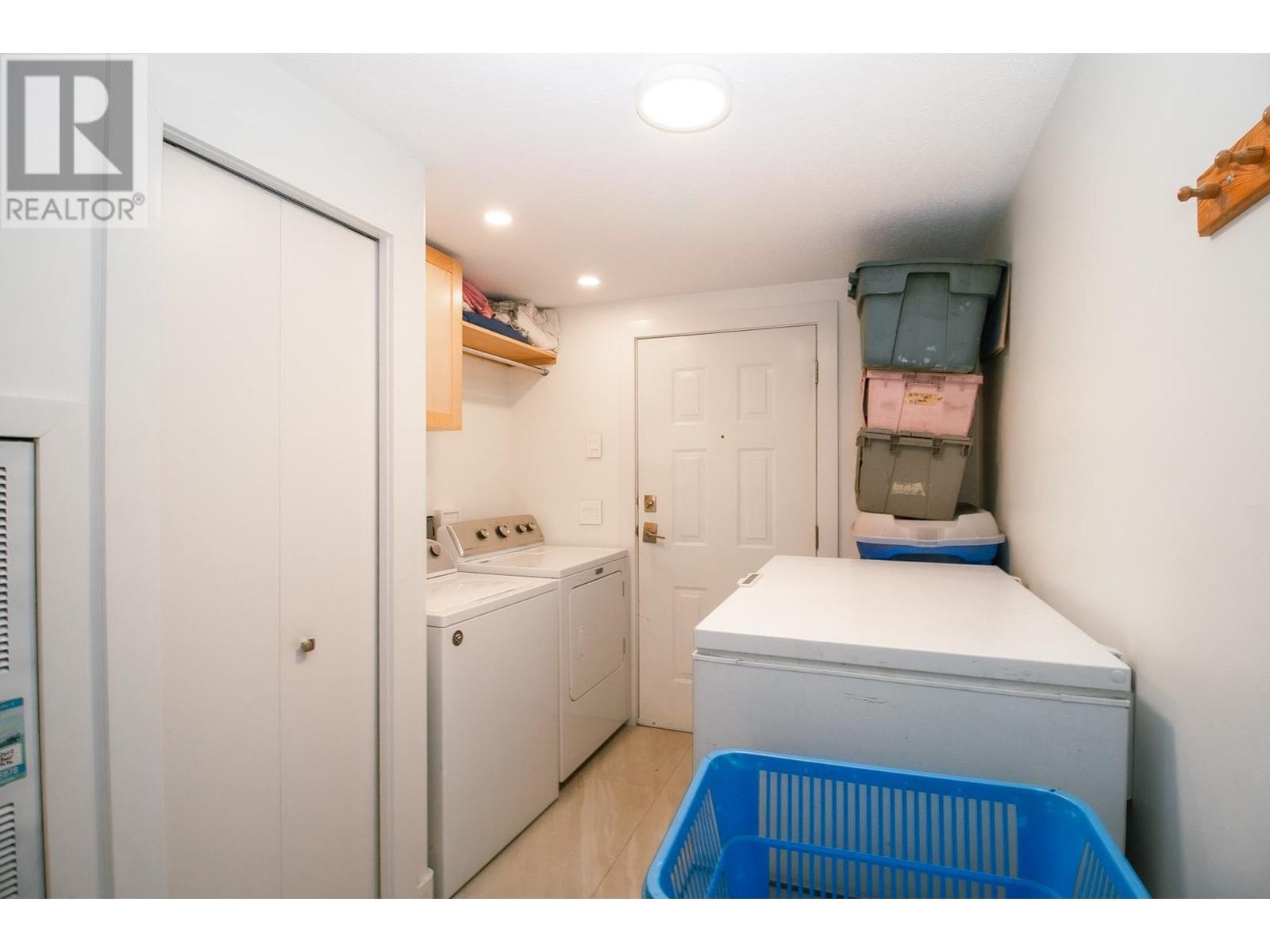 1061 EDGEWATER CRESCENT, Squamish real estate listing R2993743
