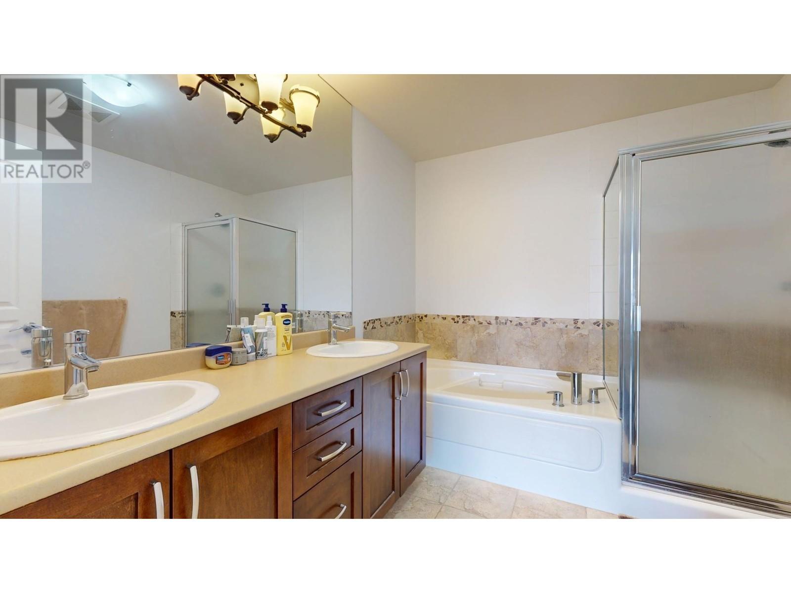 1308 MAIN STREET, Squamish real estate listing R2983325