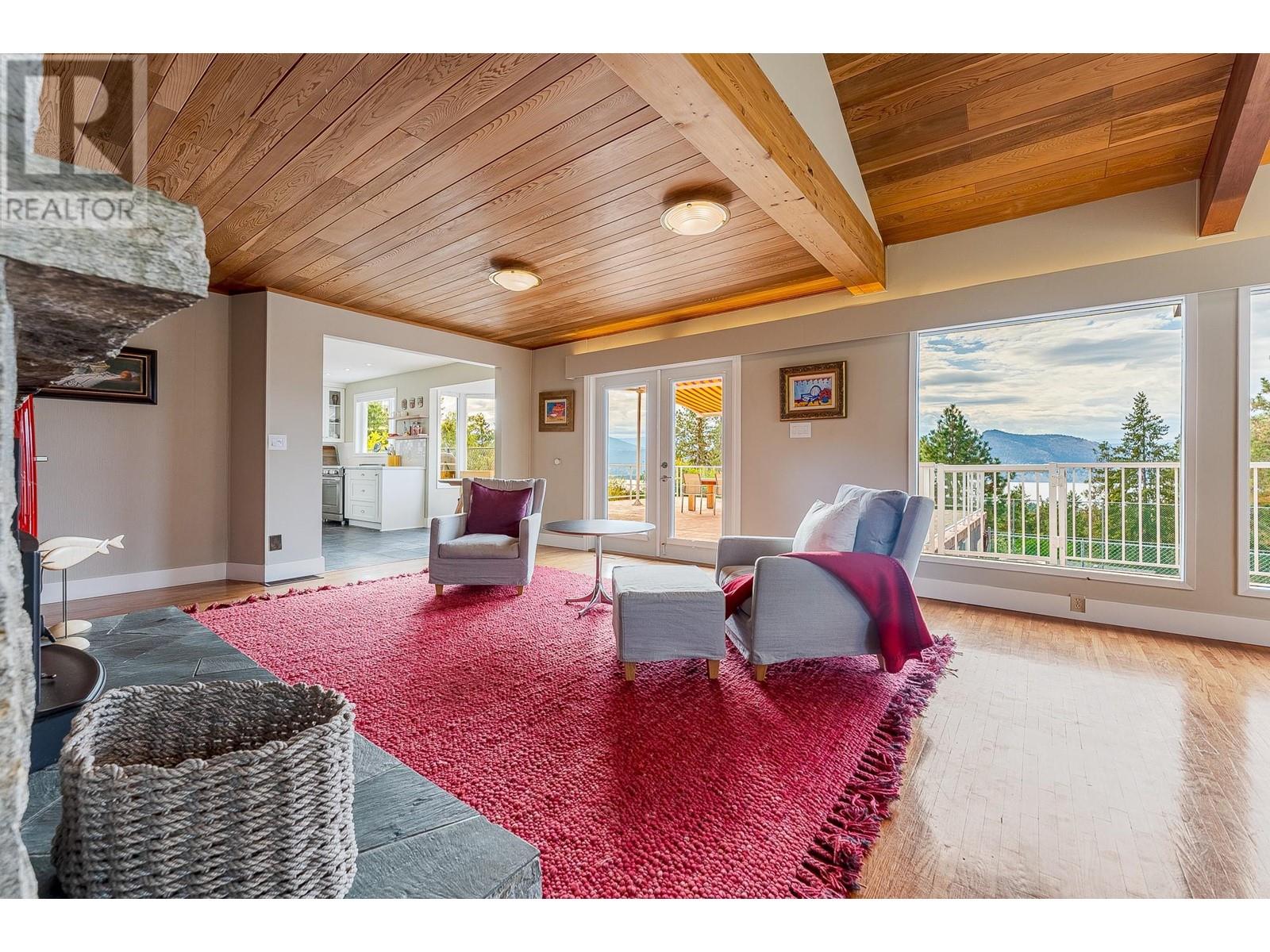  3029 Spruce Drive, Naramata