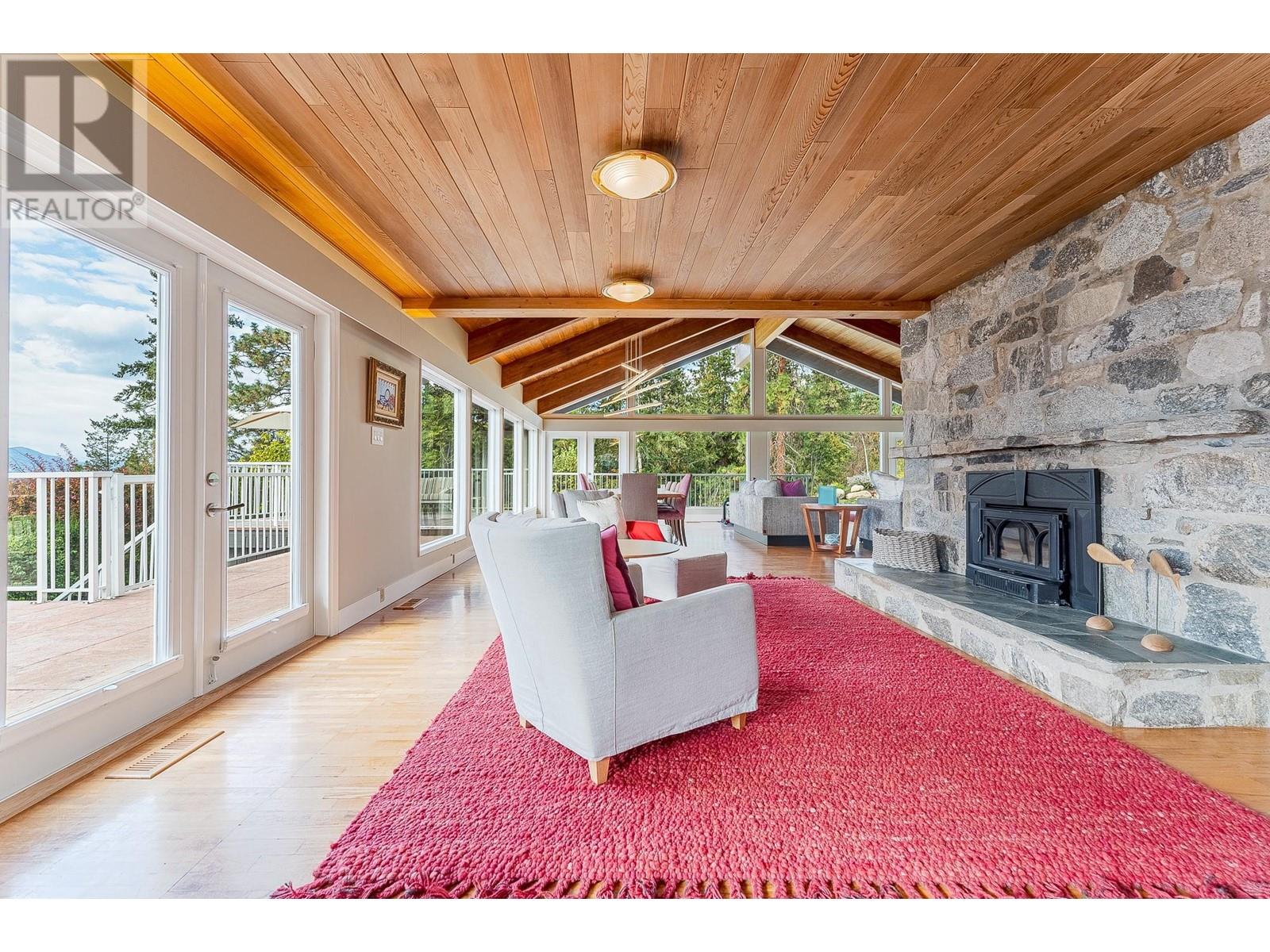 3029 Spruce Drive, Naramata