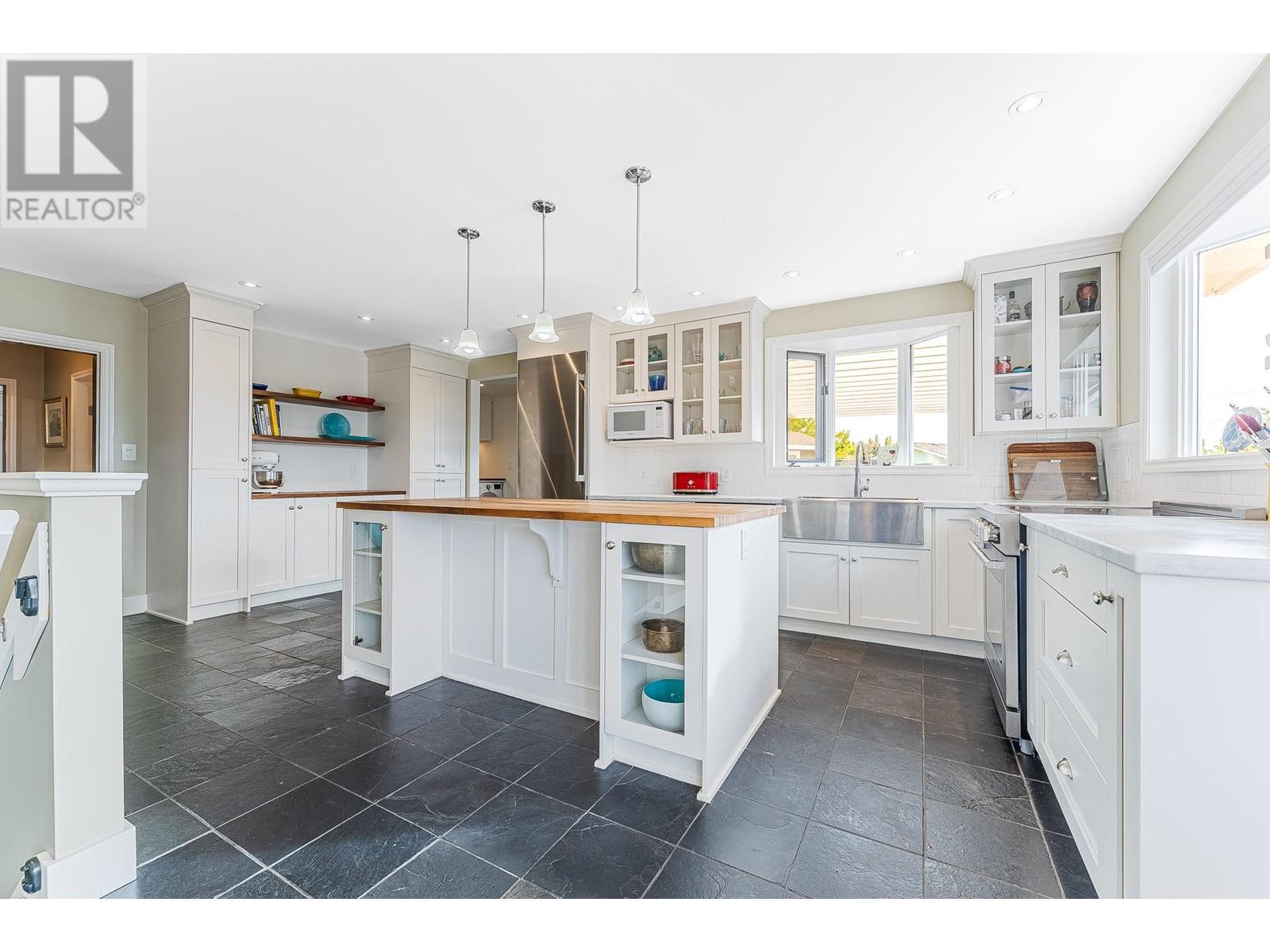  3029 Spruce Drive, Naramata